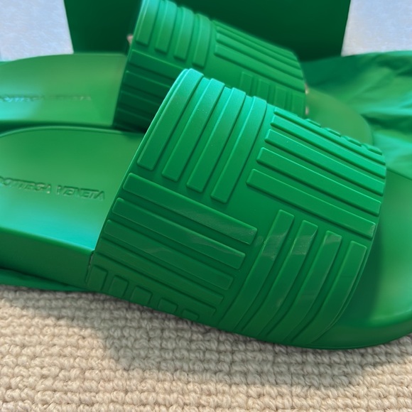 Bottega Veneta Green Slider Sandals EU size 40 - Picture 4 of 6
